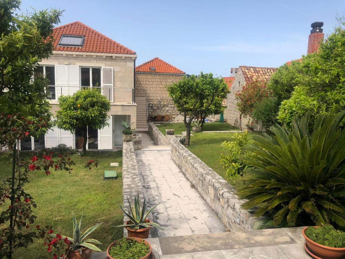 Charming Apartment For 3 Pax In Cavtat Exterior photo